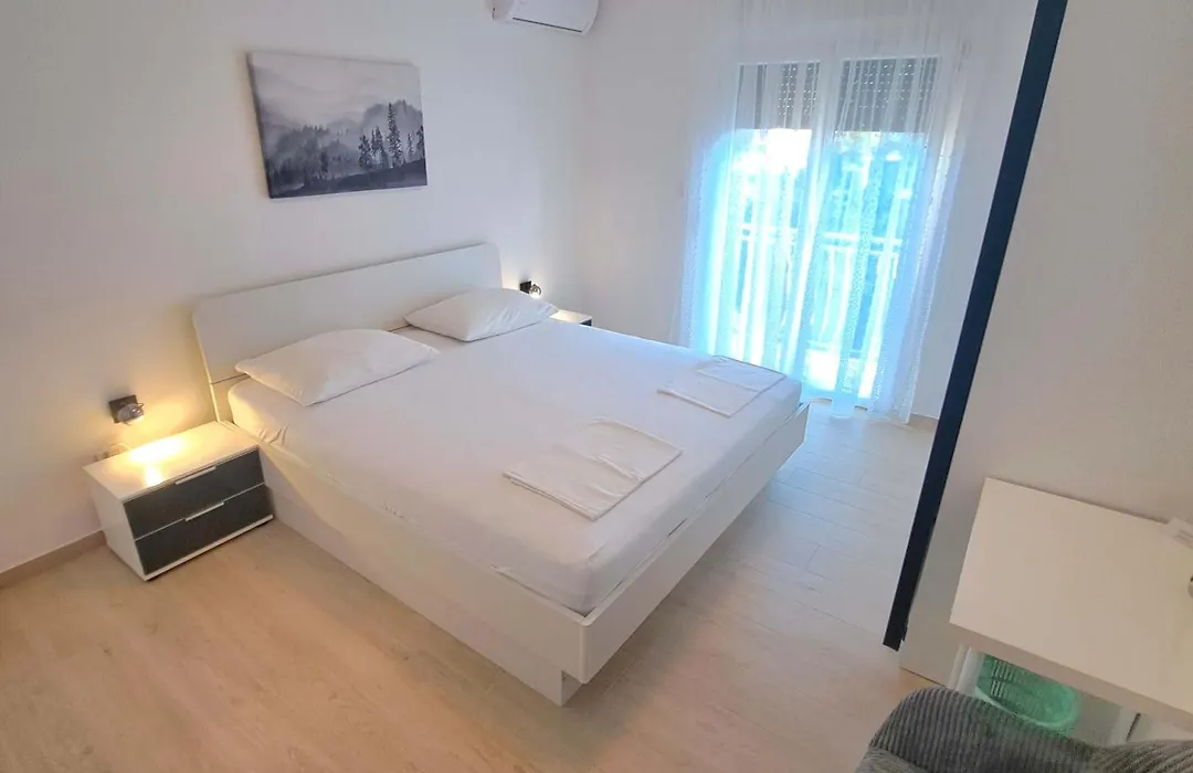 Apartments Kresan-1