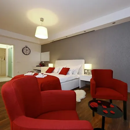 Lipotica Luxury Accommodation-2
